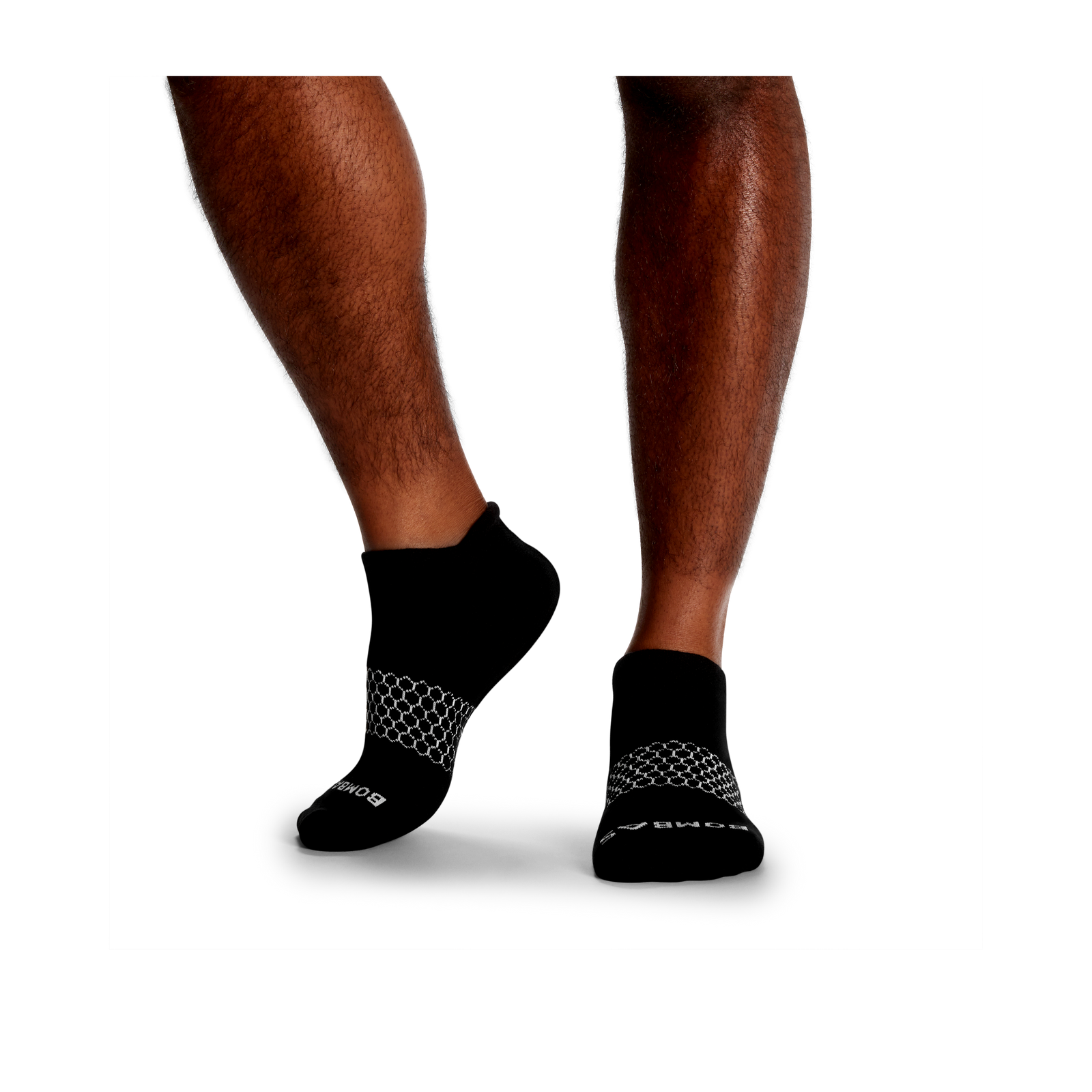 official-bombas::solids-onmodel-1-transparent.png